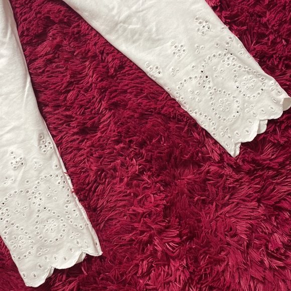 HUE white floral cutout leggings - Picture 9 of 15